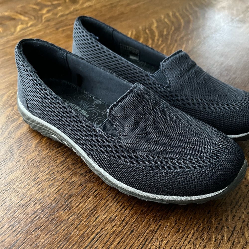 Skechers Relaxed Fit Air Cooled Memory Foam Shoes